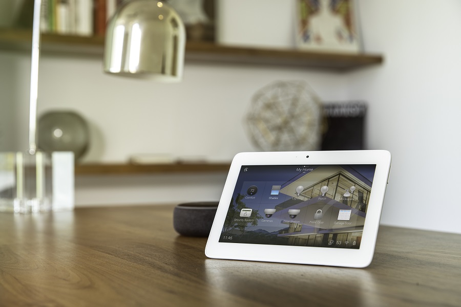 What Are the Benefits of a Truly Connected Smart Home? 